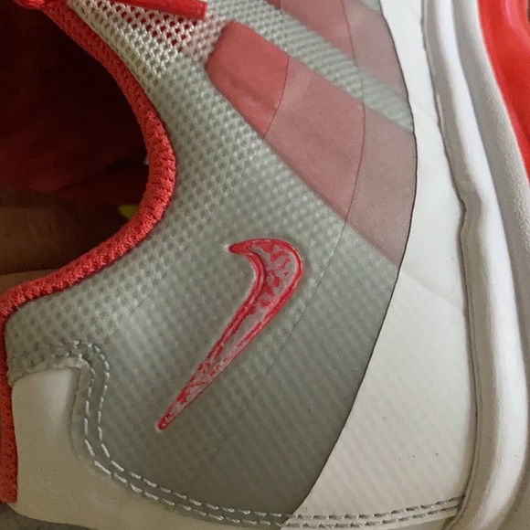 Nike Air Max - Picture 7 of 9